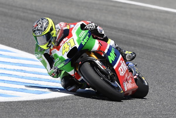 #SpanishGP Aleix Espargaro et l’Aprilia devant Rossi