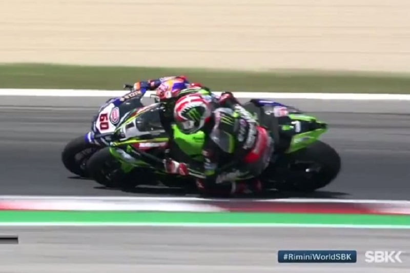 [WSBK] Course 2 à Misano : Remarquable résistance de Michael van der Mark à Jonathan Rea