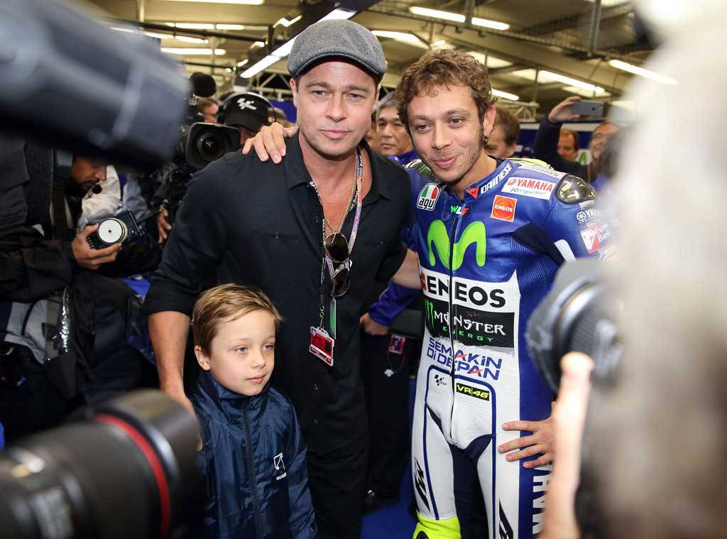 MotoGP : Valentino Rossi, l’Inter de Milan, la prof et Brad Pitt…