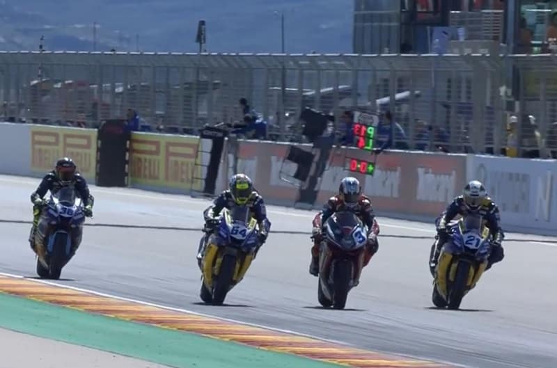 [Supersport] Aragon, J3, Course : Randy Krummenacher prend l’avantage sur Jules Cluzel