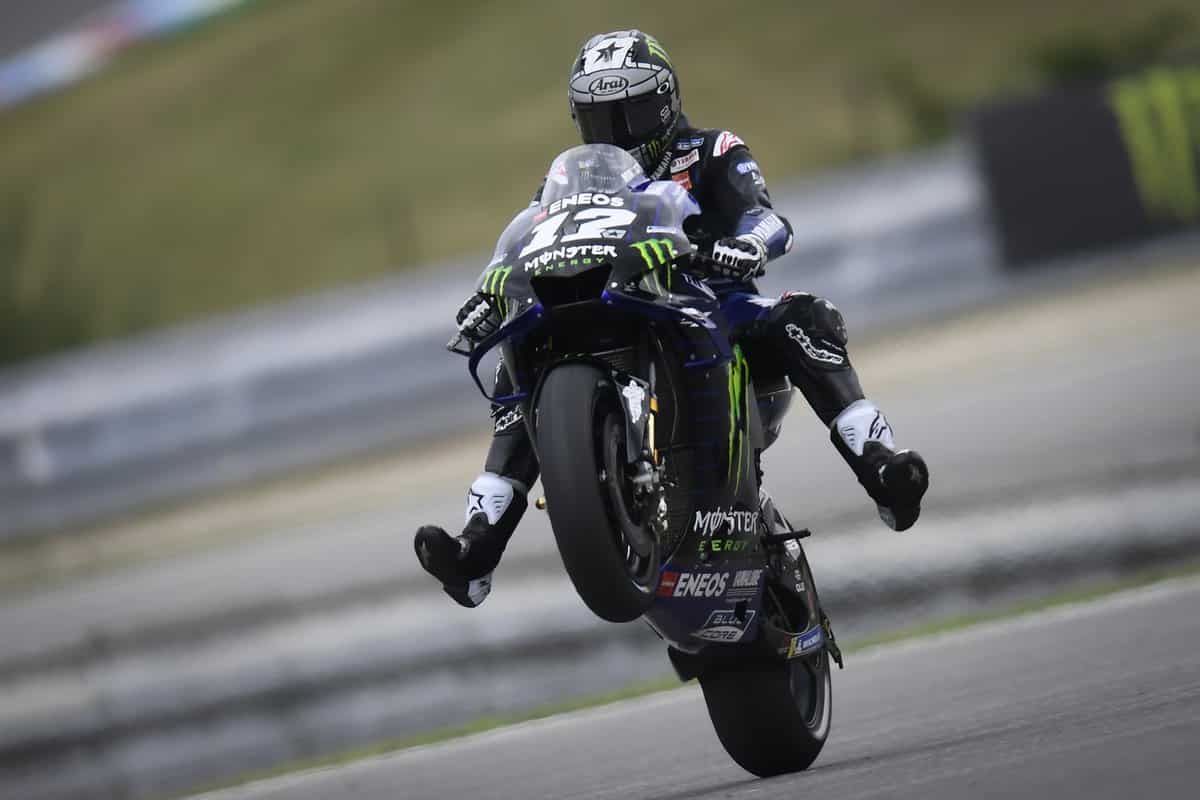 MotoGP Grande Bretagne Silverstone J1 : troisième et avec une chute, Viñales en veut plus