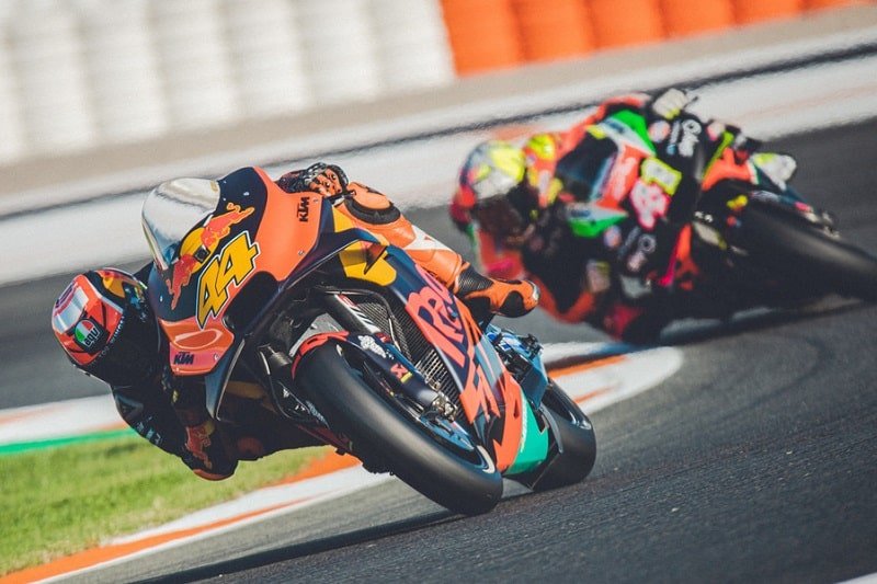 MotoGP Valence J3 : Pol Espargaro (KTM/10) battu par son frère Aleix de deux dixièmes