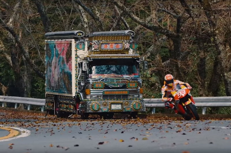 MotoGP : Les étonnants spots de pub de Marc Márquez