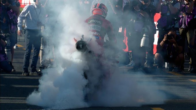 MotoGP : « notre paddock est fréquenté par des milliers de personnes, 90% d’entre eux ne devraient pas y entrer », mais qui a dit ça ?