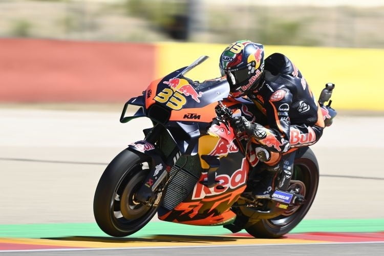 MotoGP Aragon J2 : avec Brad Binder dixième et Oliveira onzième, KTM réalise un bon tir groupé