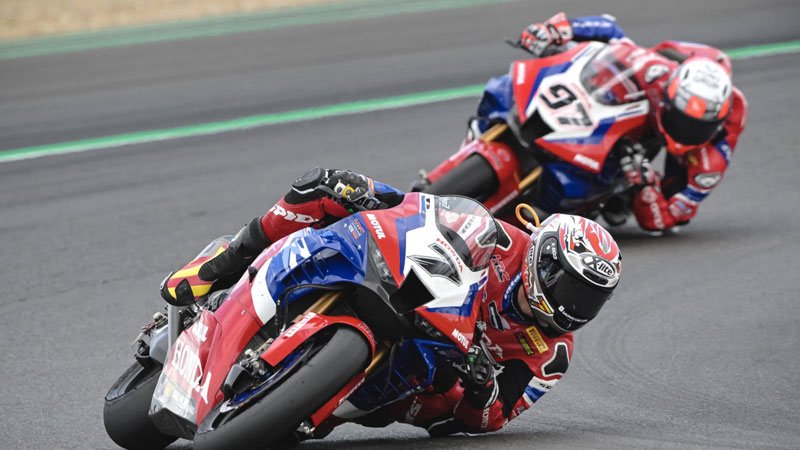 WSBK, la croisade de Scott Redding sur le poids du pilote ne plait pas à tout le monde et Iker Lecuona le fait savoir