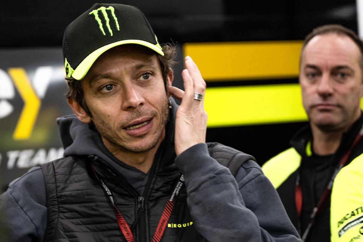 MotoGP : quand Valentino Rossi renvoie Lin Jarvis à ses chères études et fait une révélation sur Ducati