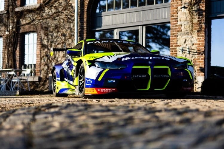 MotoGP People : le programme et la voiture de Valentino Rossi coureur automobile sont avancés