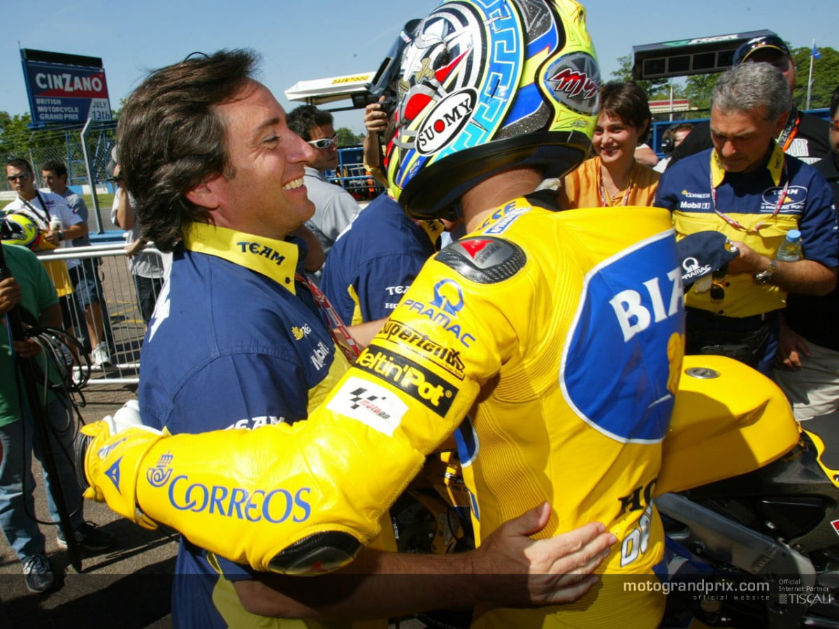 MotoGP, Sito Pons se souvient quand il était satellite de Honda : « le team usine était l’ennemi, ils voulaient m’arracher des pilotes et des sponsors »